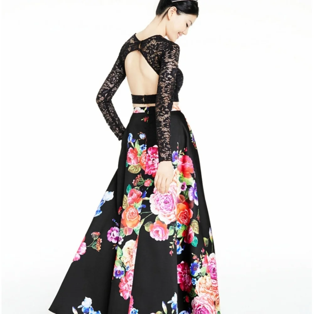 B Darlin Juniors' 2-Pc. Lace & Floral-Print Gown - Picture 2 of 4